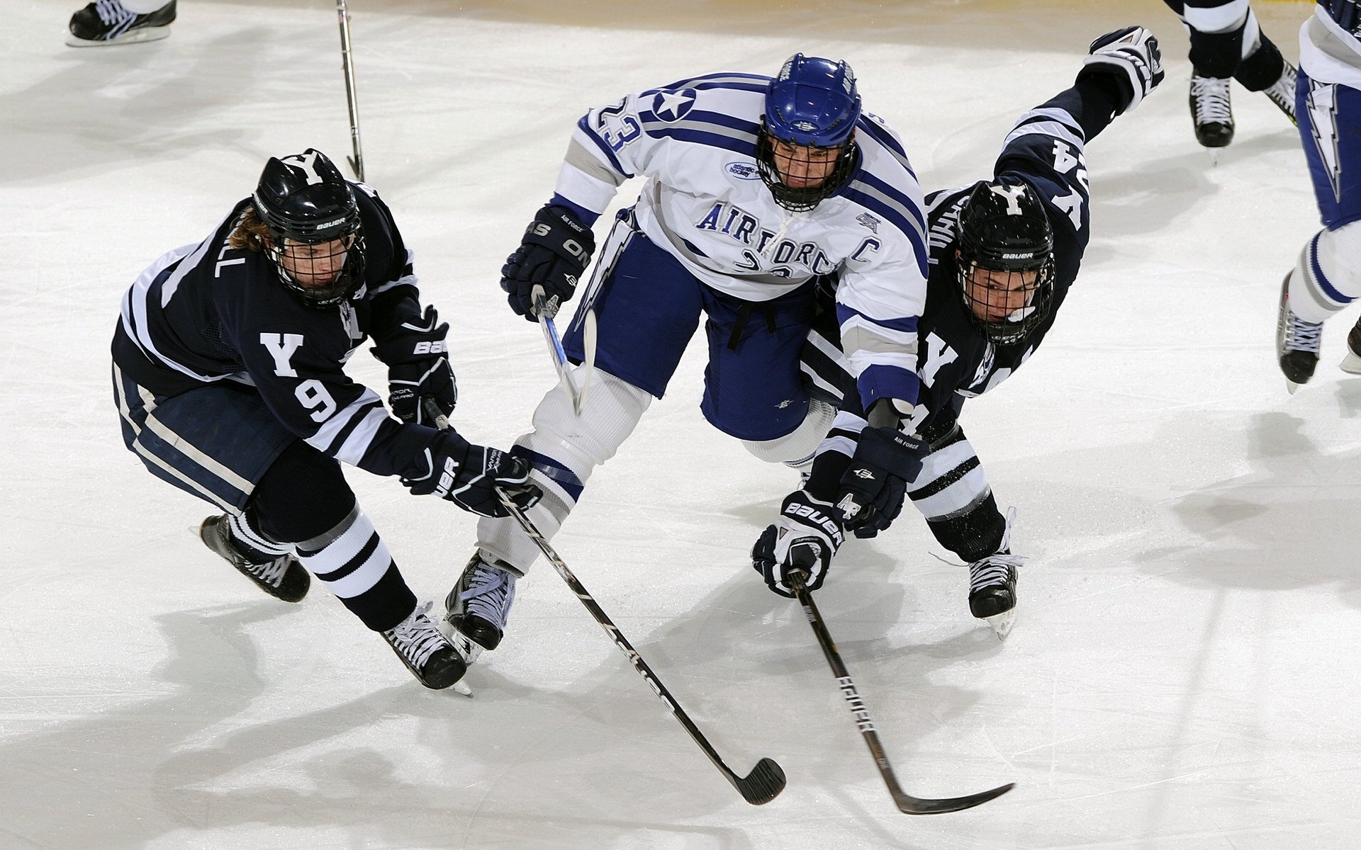 “极速投球与秒投战术：科技如何激发投手极限突破？——行业深度解析”