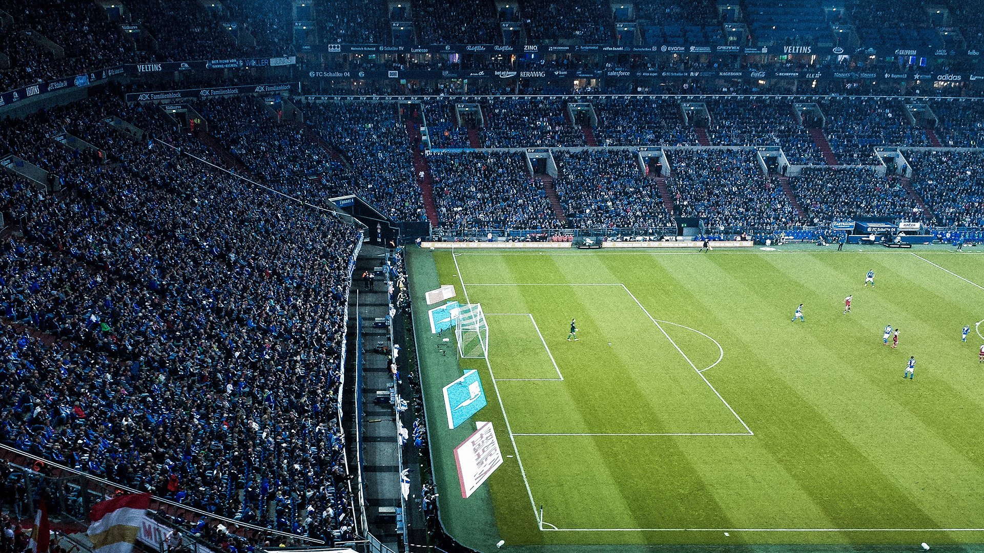 突发事件：球场发生冲突，球队被罚款处罚，突发事件_球场发生冲突,球队被罚款处罚多少